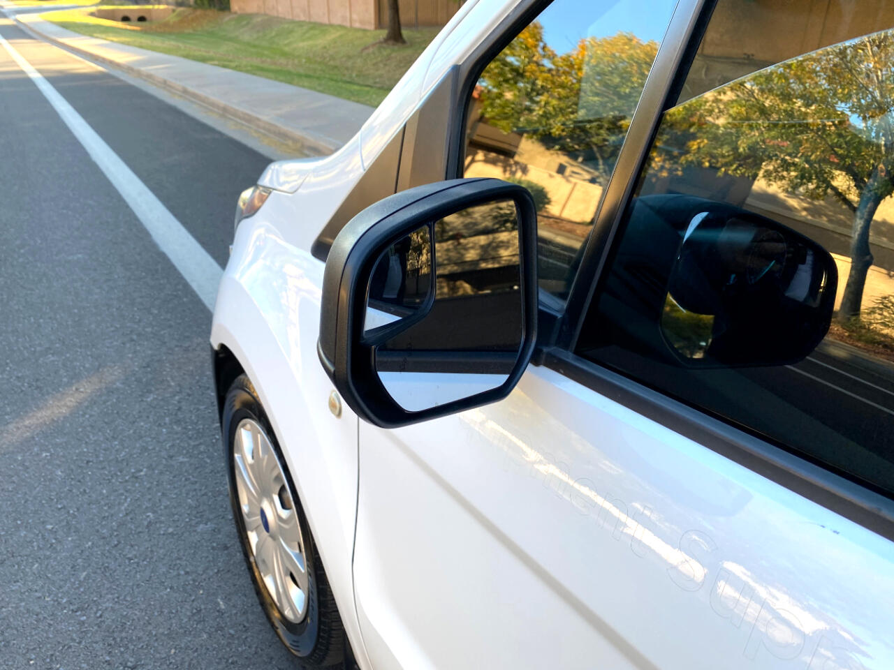 Ford Transit Connect Van XL LWB w/Rear Symmetrical Doors 2022