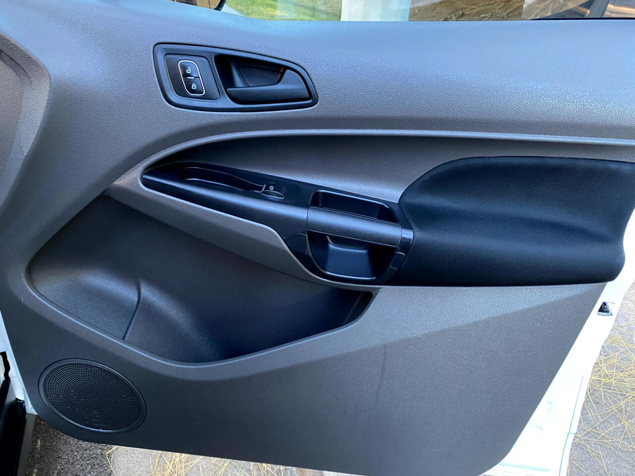 Ford Transit Connect Van XL LWB w/Rear Symmetrical Doors 2022