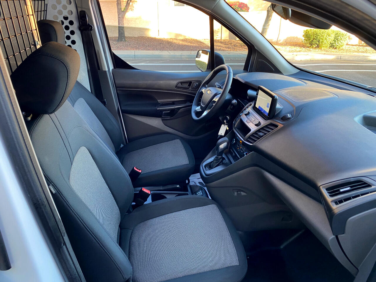 Ford Transit Connect Van XL LWB w/Rear Symmetrical Doors 2022