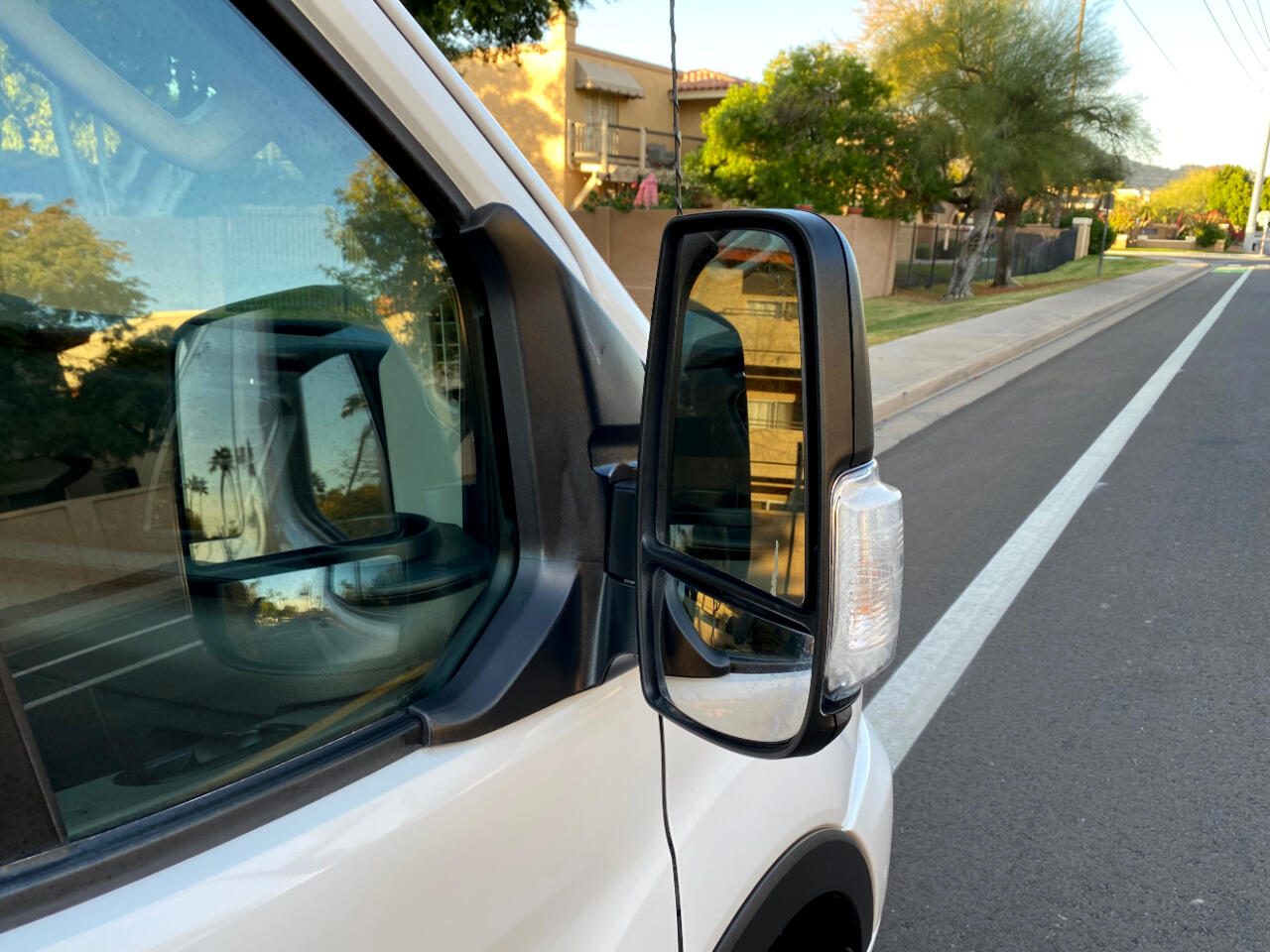 Ford Transit Passenger Wagon T-350 148" Low Roof XLT RWD 2023