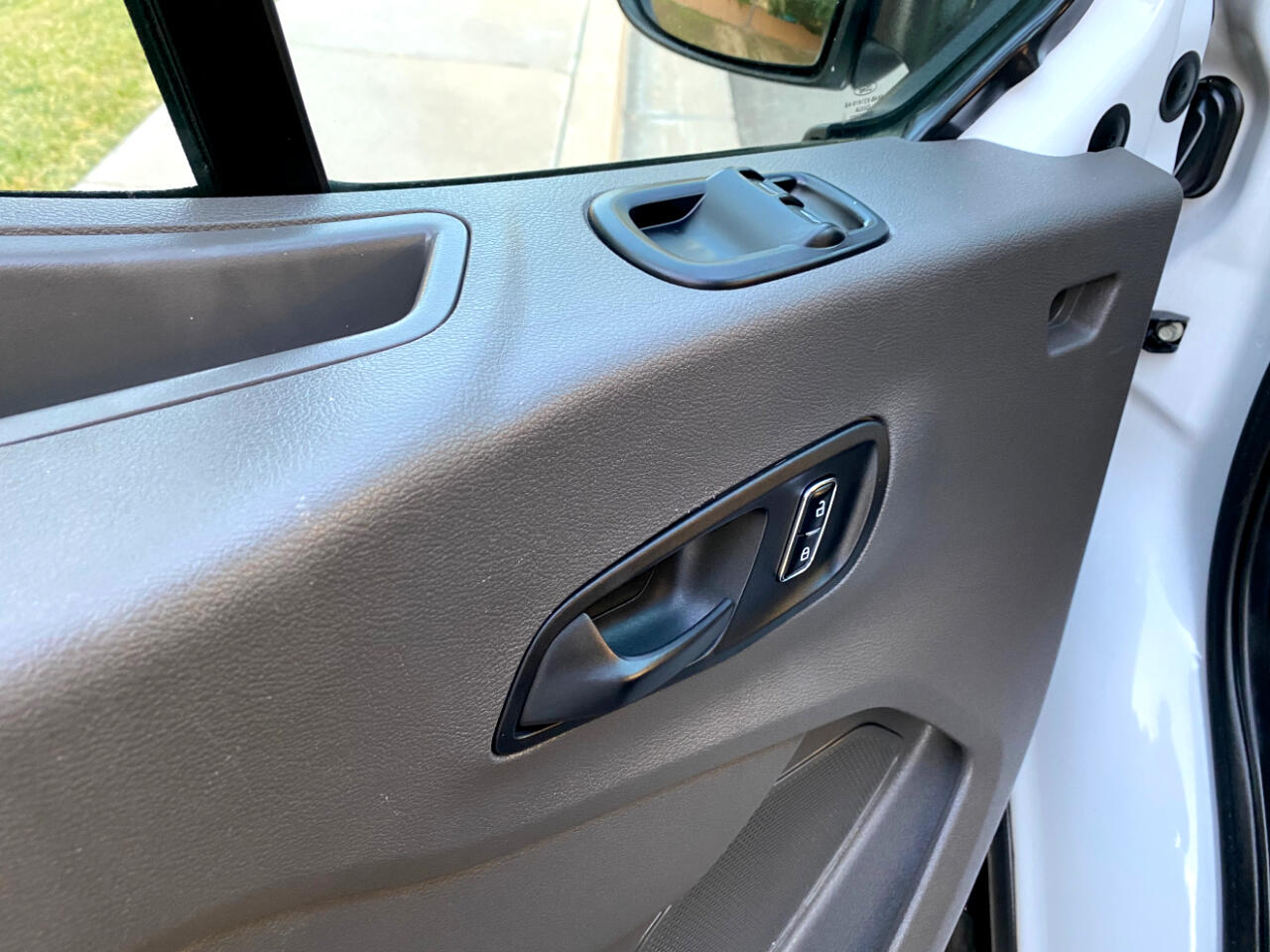 Ford Transit Passenger Wagon T-350 148" Low Roof XLT RWD 2023