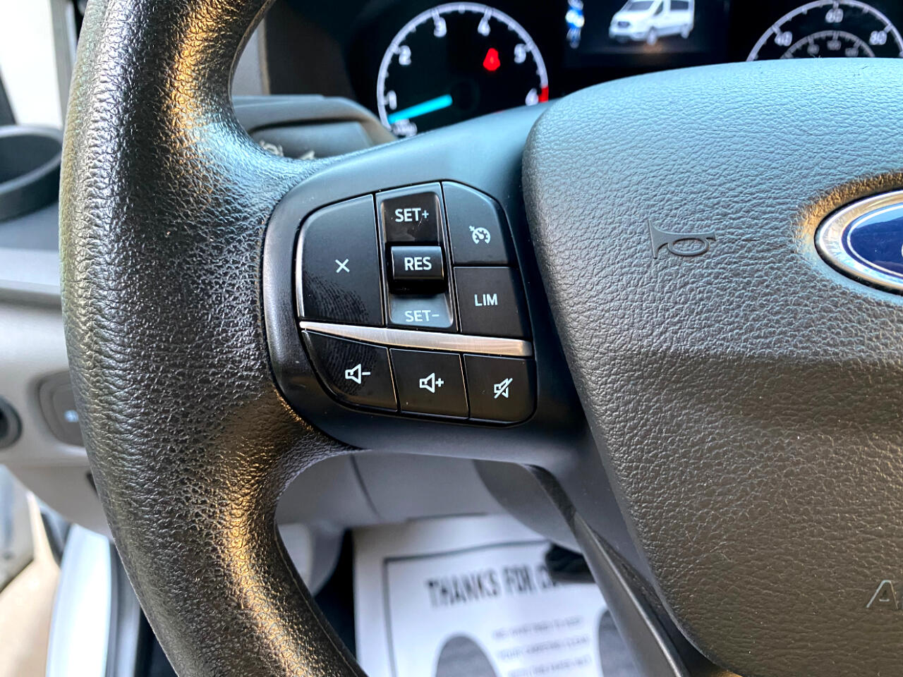 Ford Transit Passenger Wagon T-350 148" Low Roof XLT RWD 2023