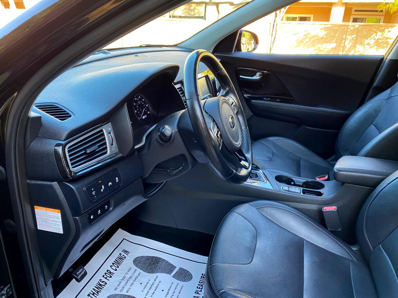 Kia Niro Plug-In Hybrid EX Premium FWD 2019