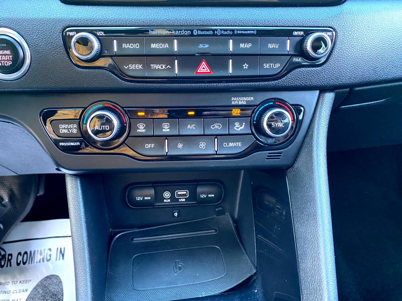 Kia Niro Plug-In Hybrid EX Premium FWD 2019