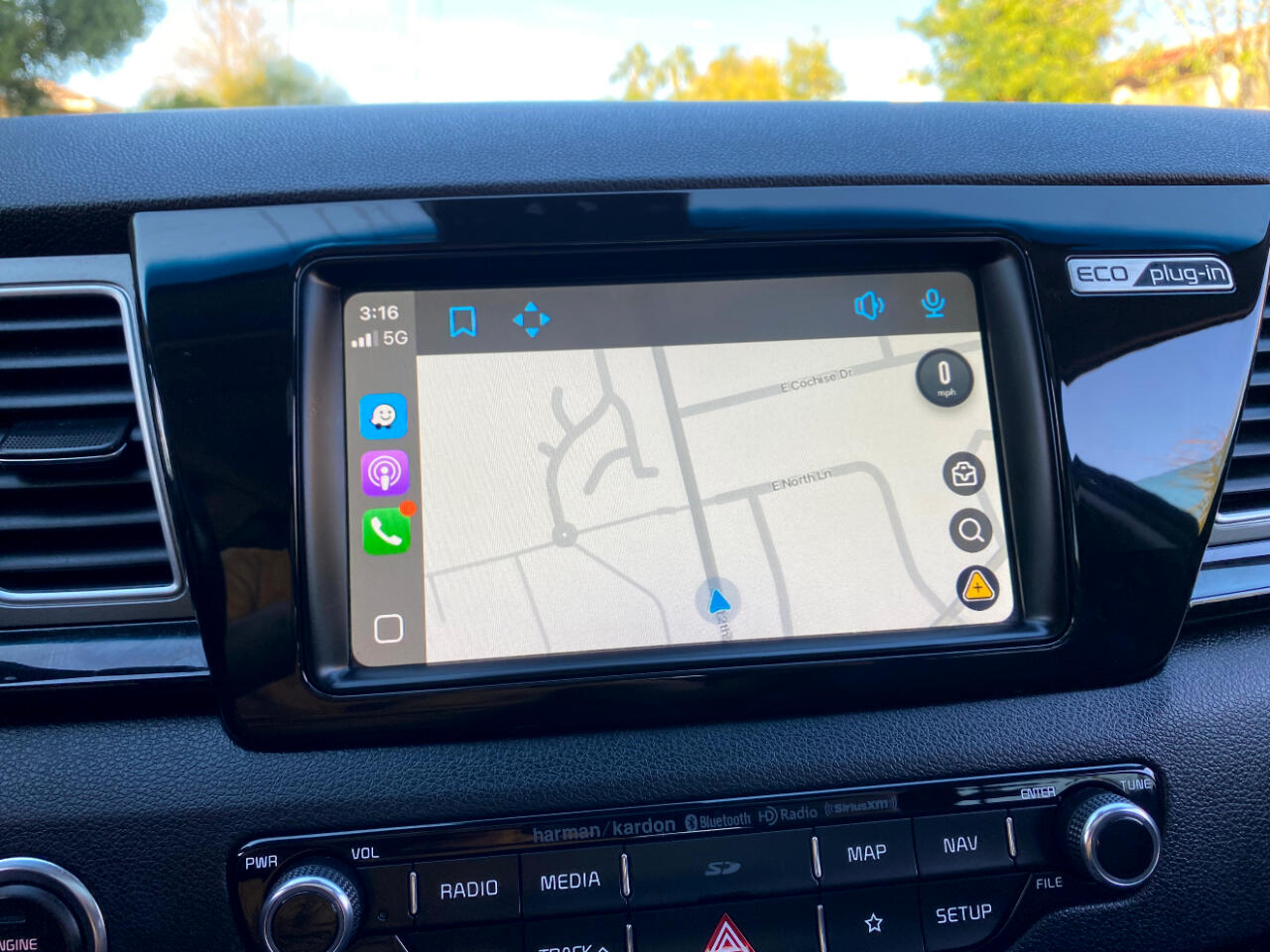 Kia Niro Plug-In Hybrid EX Premium FWD 2019