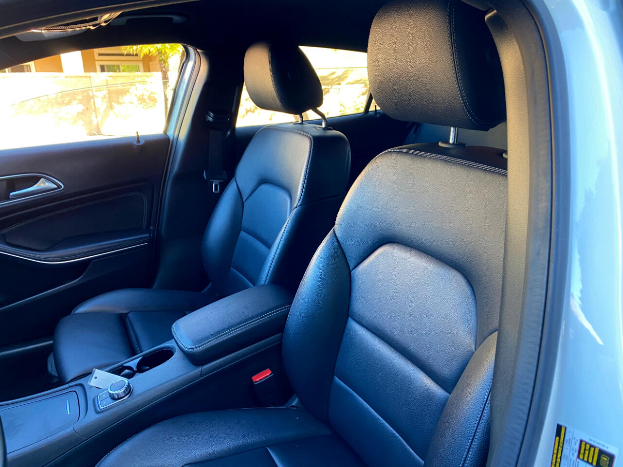 Mercedes-Benz GLA FWD 4dr GLA 250 2016