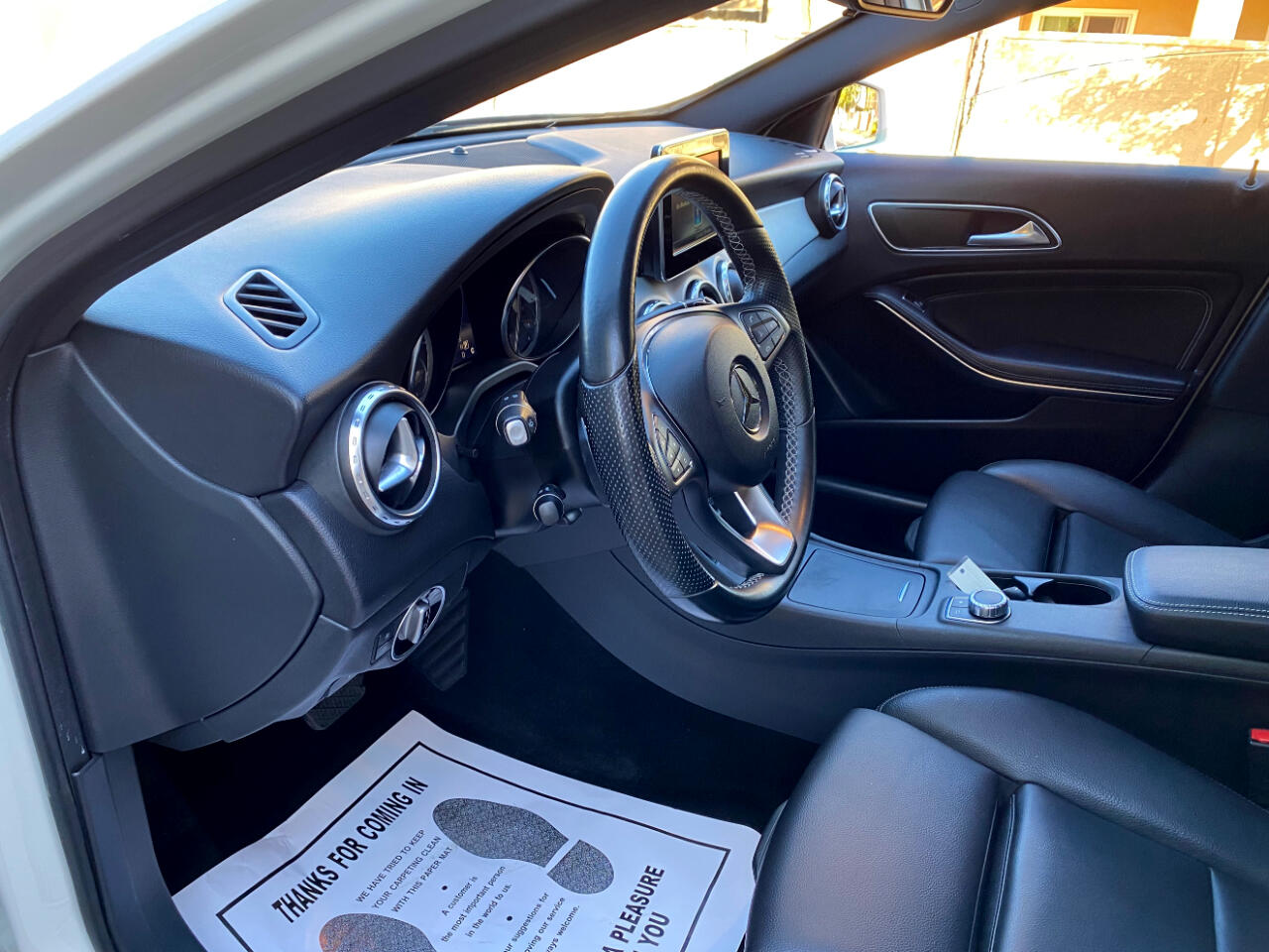 Mercedes-Benz GLA FWD 4dr GLA 250 2016