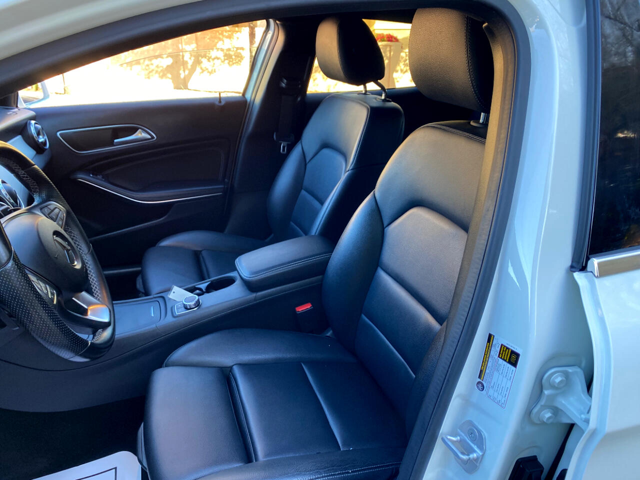 Mercedes-Benz GLA FWD 4dr GLA 250 2016