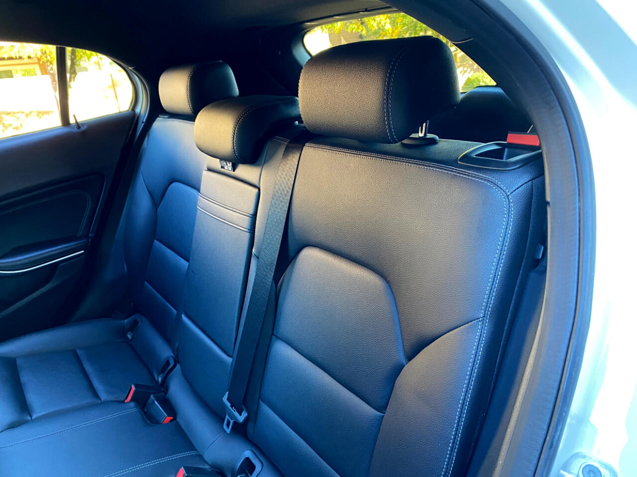 Mercedes-Benz GLA FWD 4dr GLA 250 2016