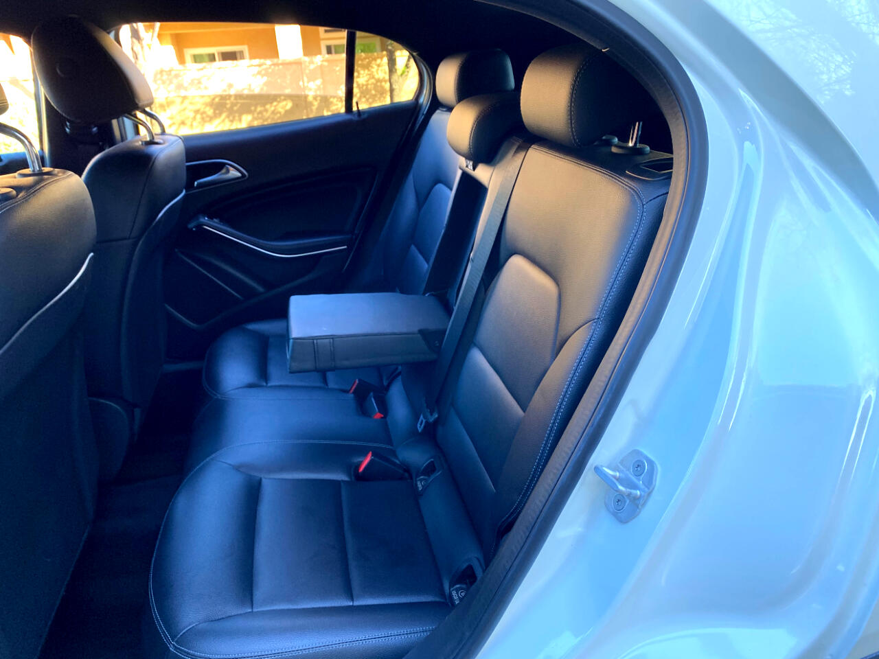 Mercedes-Benz GLA FWD 4dr GLA 250 2016