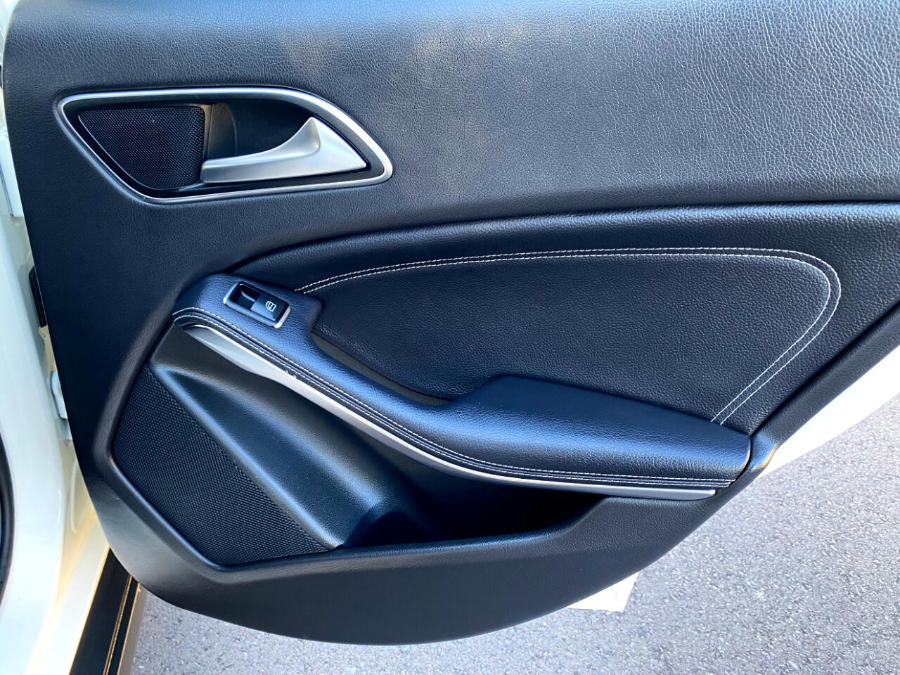 Mercedes-Benz GLA FWD 4dr GLA 250 2016