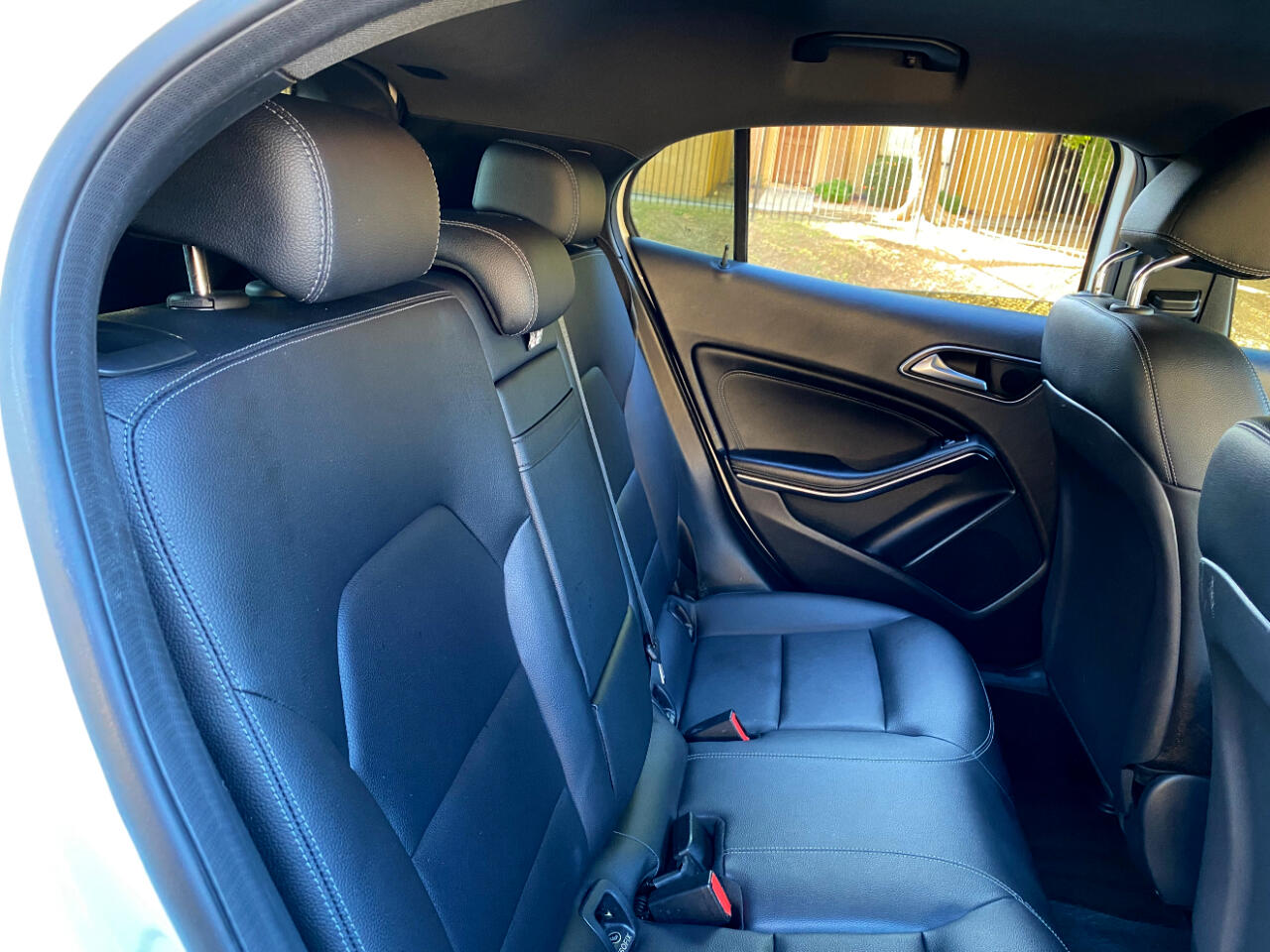 Mercedes-Benz GLA FWD 4dr GLA 250 2016