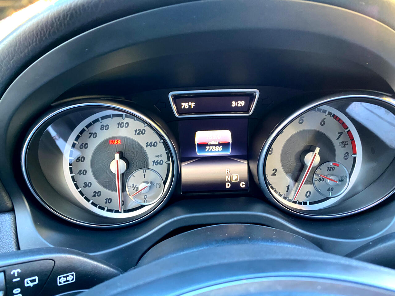 Mercedes-Benz GLA FWD 4dr GLA 250 2016