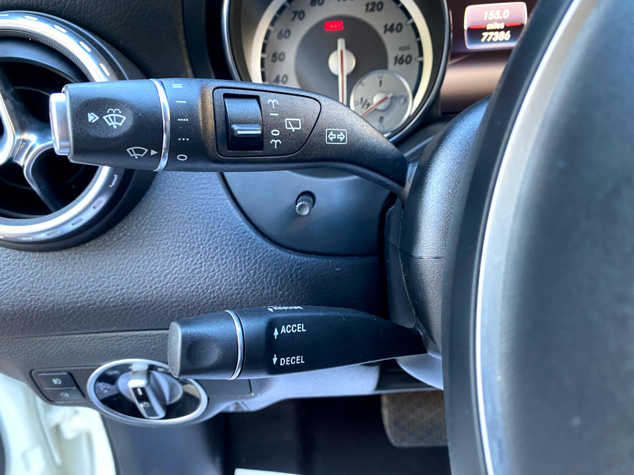 Mercedes-Benz GLA FWD 4dr GLA 250 2016