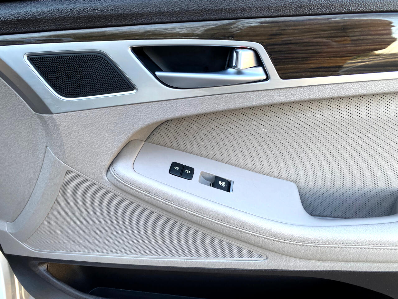 Genesis G80 3.8L RWD 2019