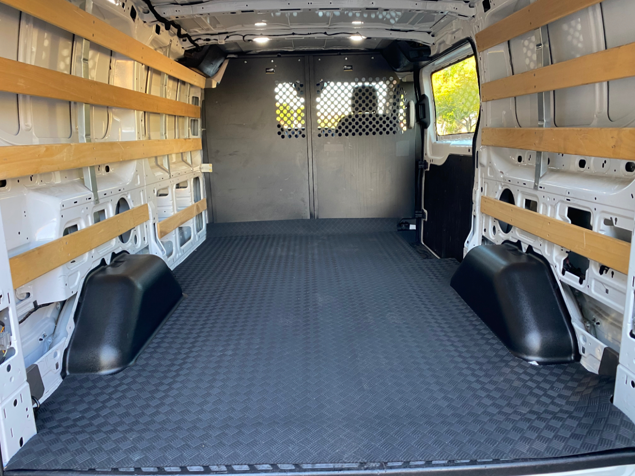 Ford Transit Cargo Van T-250 130" Low Rf 9070 GVWR RWD 2024