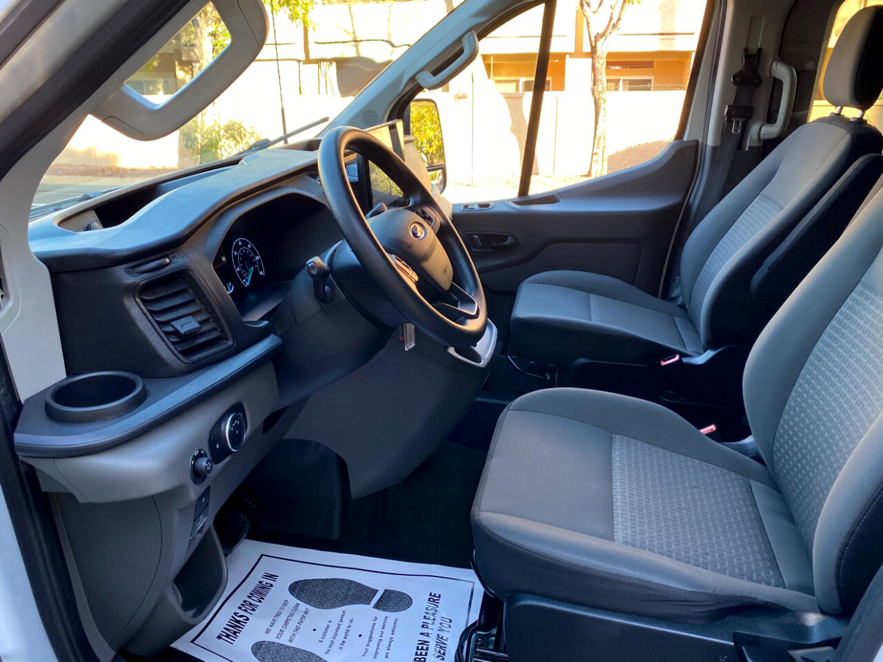 Ford Transit Passenger Wagon T-350 148" Low Roof XLT RWD 2023