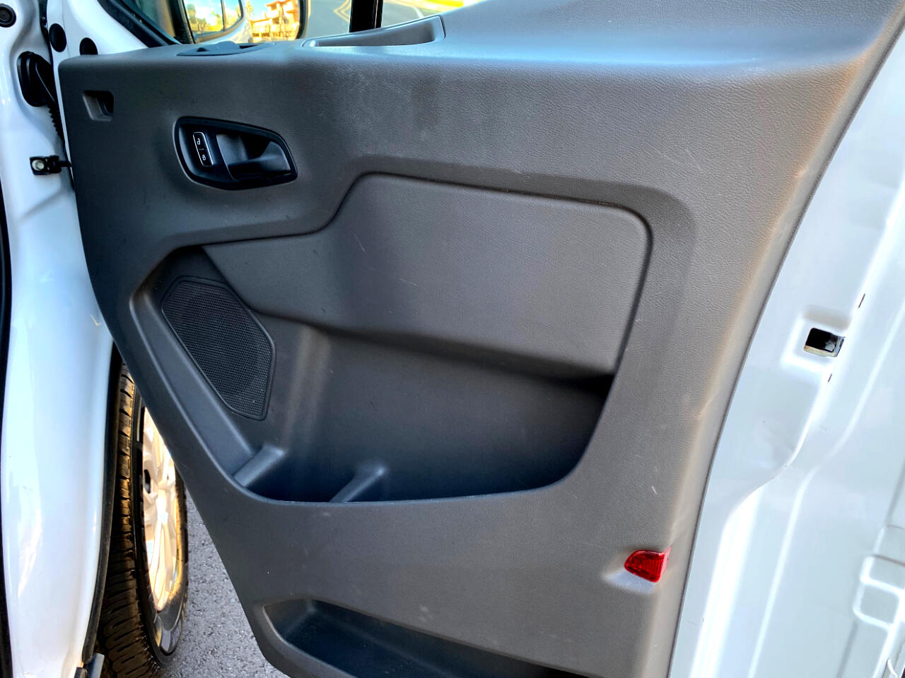 Ford Transit Passenger Wagon T-350 148" Low Roof XLT RWD 2023