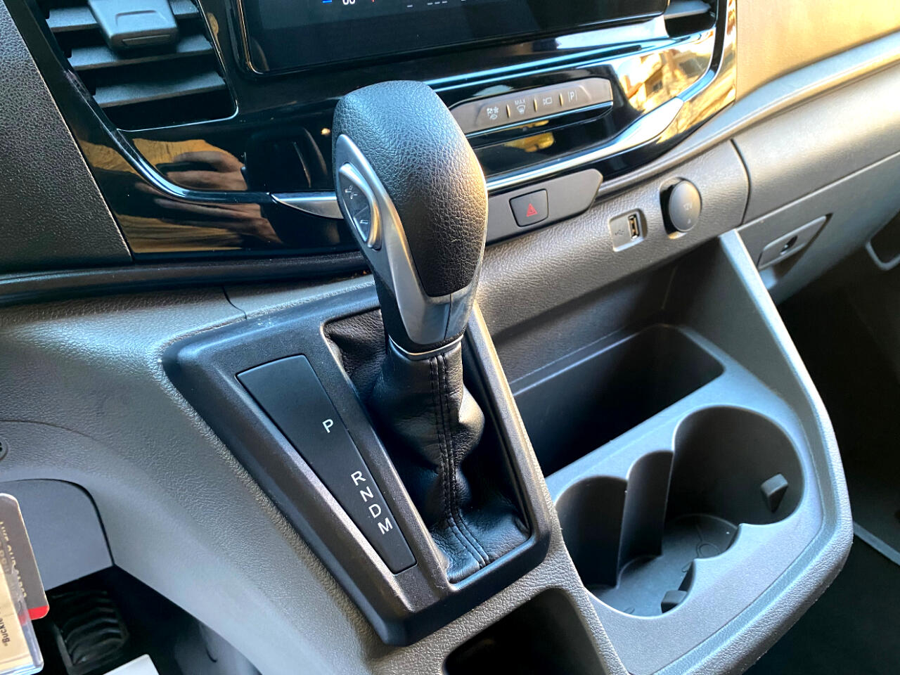 Ford Transit Passenger Wagon T-350 148" Low Roof XLT RWD 2023