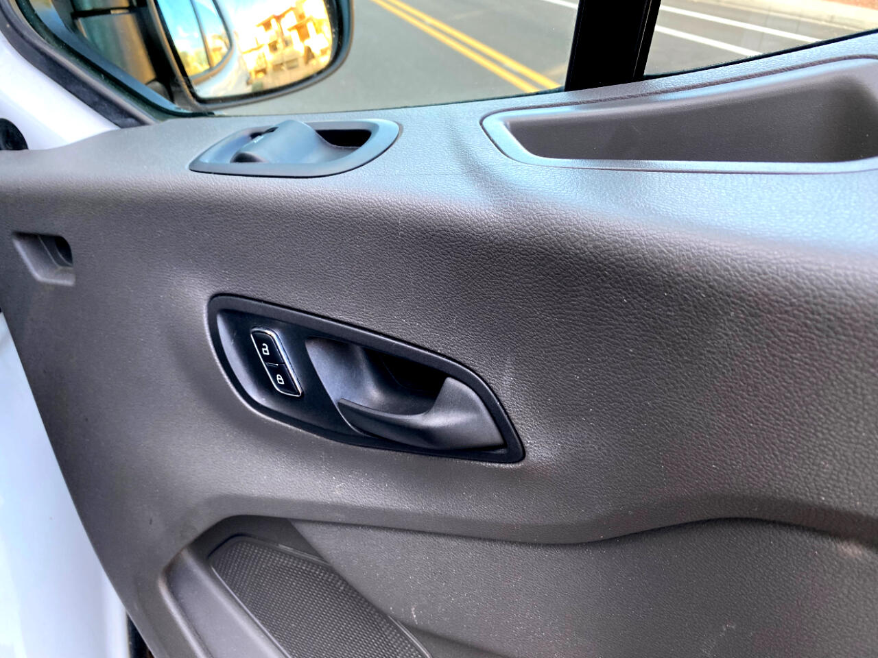 Ford Transit Passenger Wagon T-350 148" Low Roof XLT RWD 2023