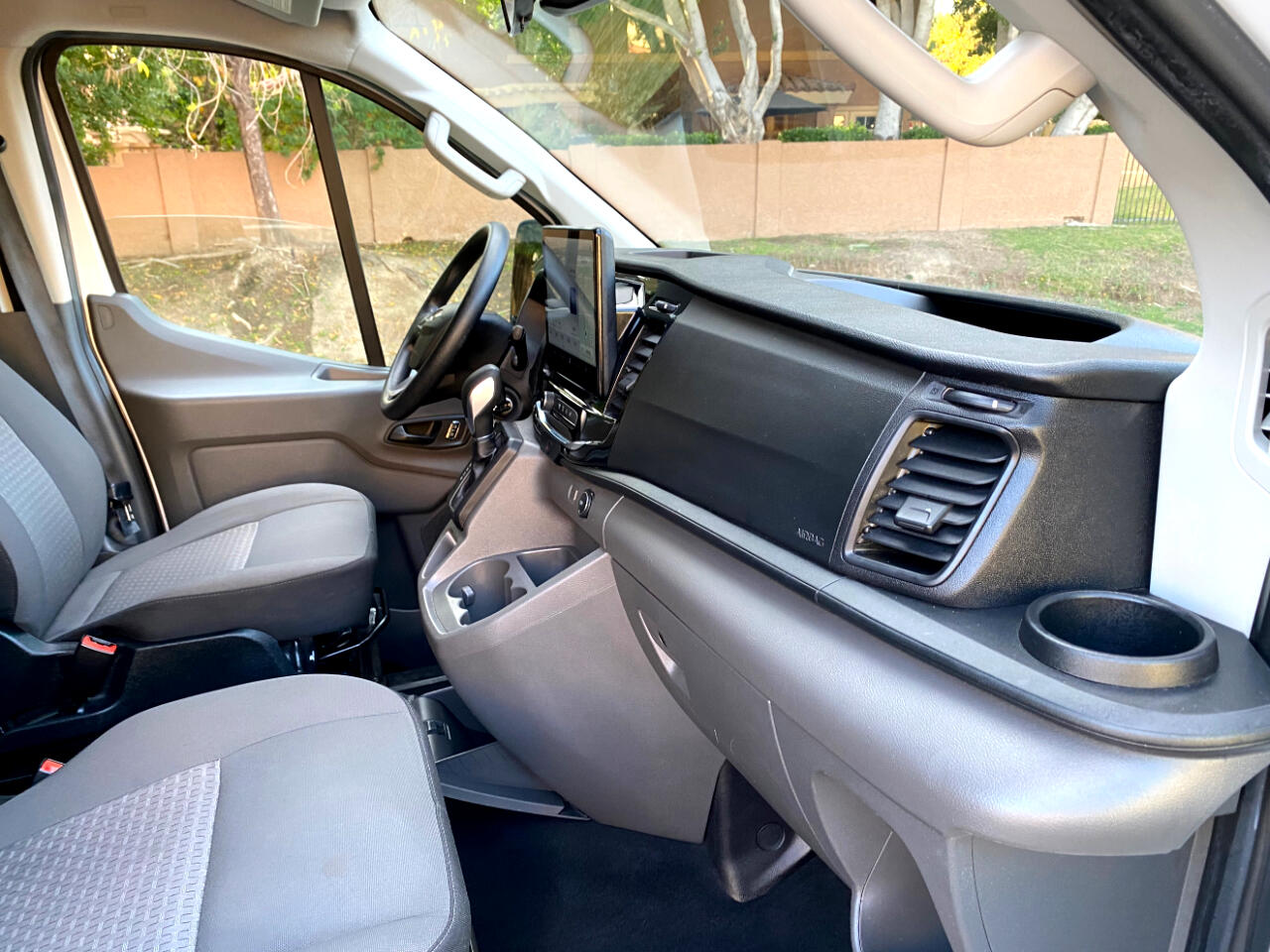 Ford Transit Passenger Wagon T-350 148" Low Roof XLT RWD 2023