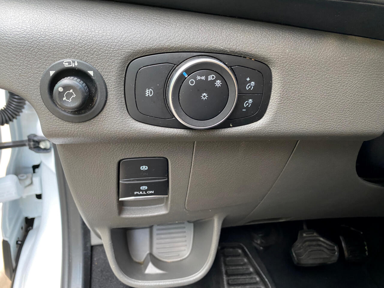 Ford Transit Passenger Wagon T-350 148" Low Roof XLT RWD 2023