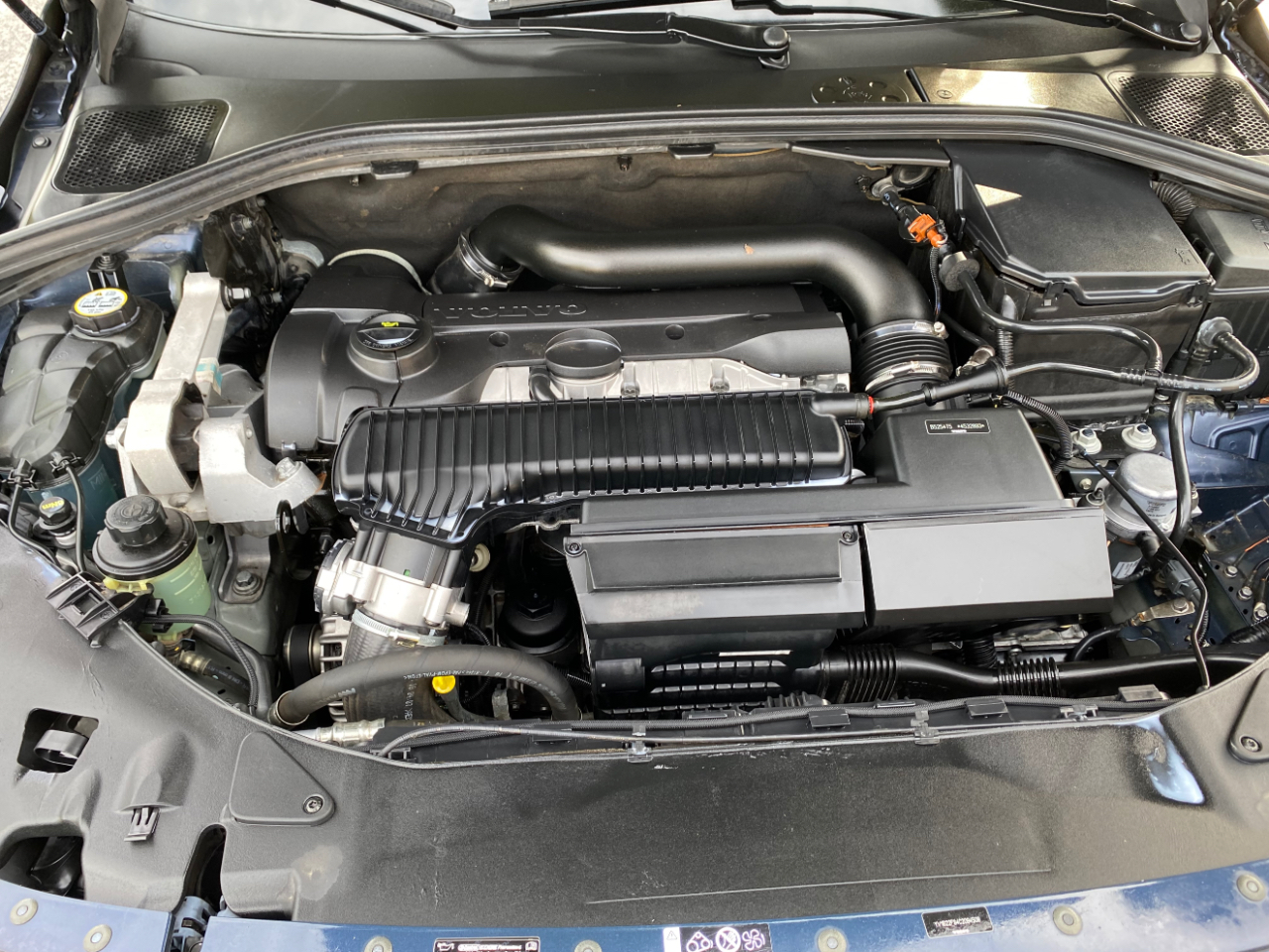 Volvo S60 FWD 4dr Sdn T5 2012