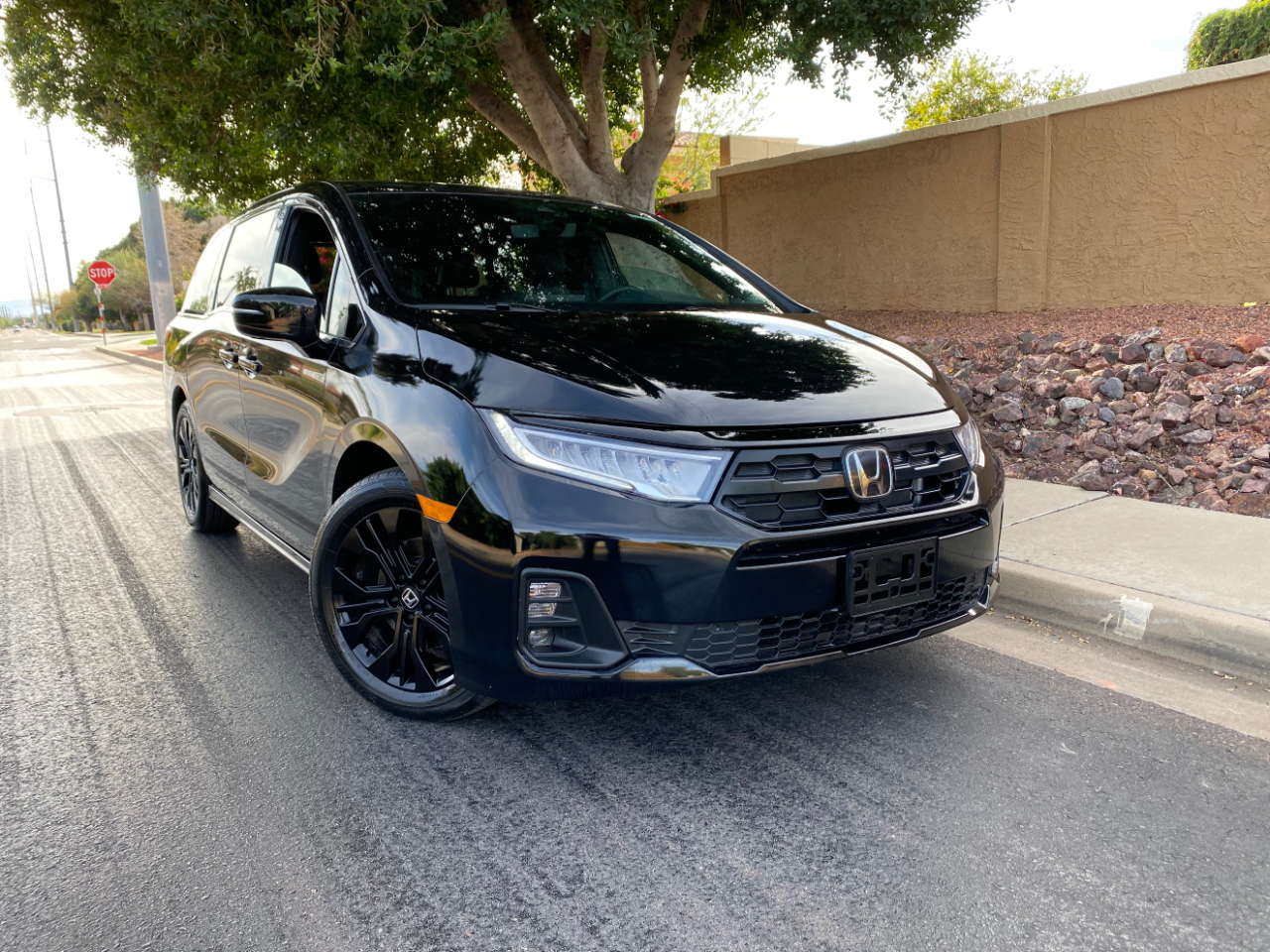 Honda Odyssey Sport-L Auto 2025