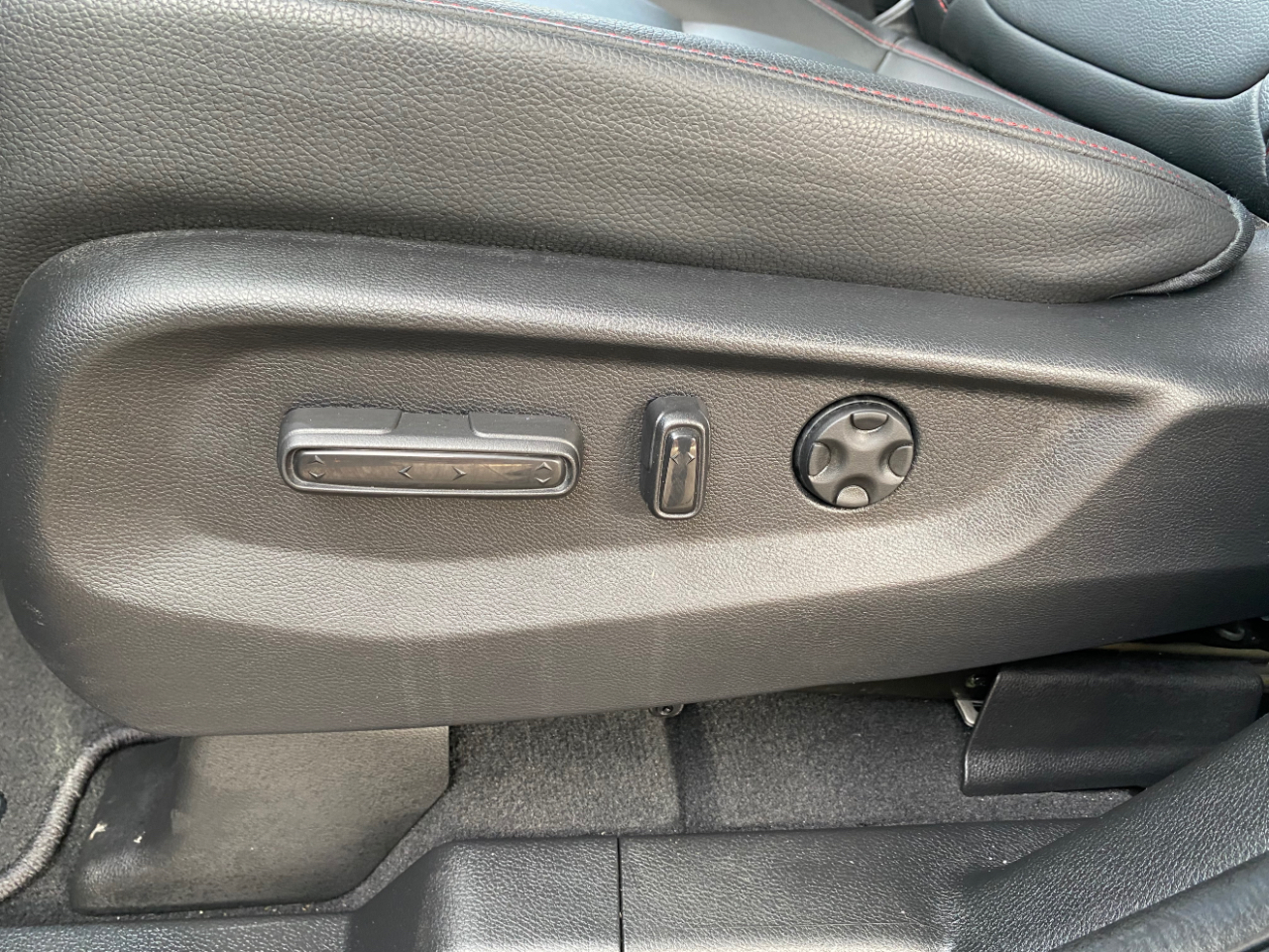 Honda Odyssey Sport-L Auto 2025