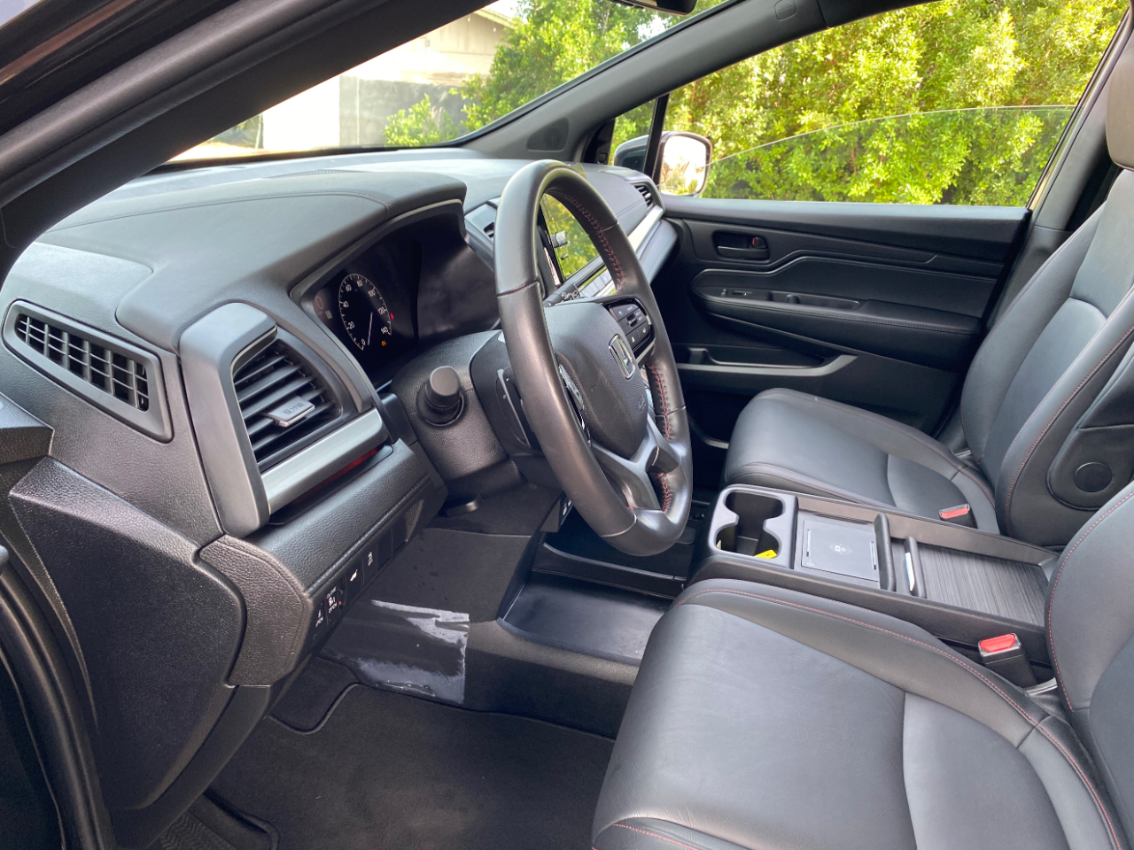 Honda Odyssey Sport-L Auto 2025