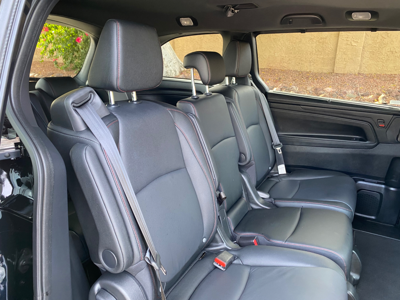 Honda Odyssey Sport-L Auto 2025