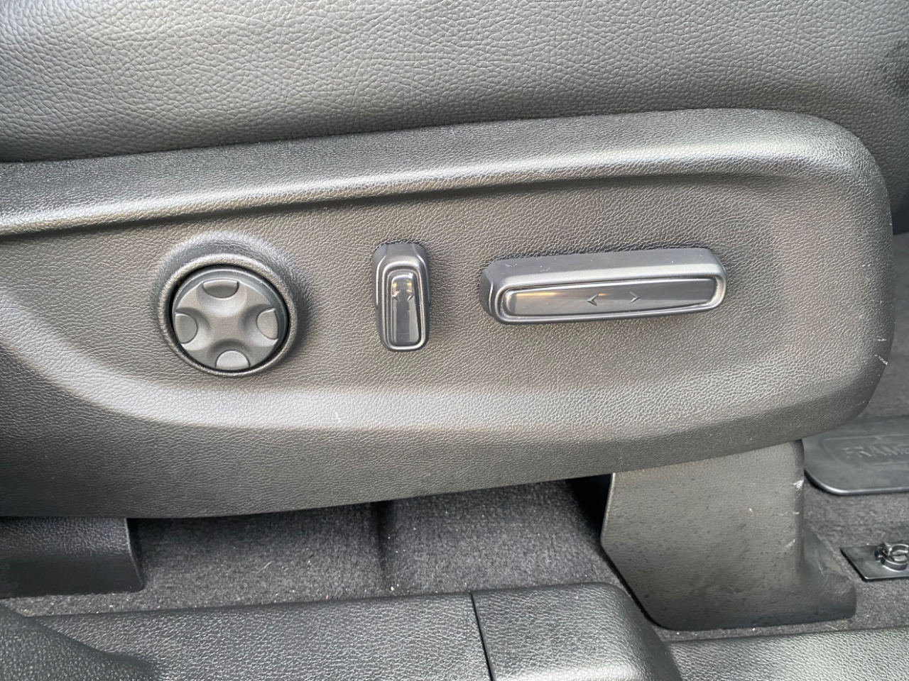 Honda Odyssey Sport-L Auto 2025