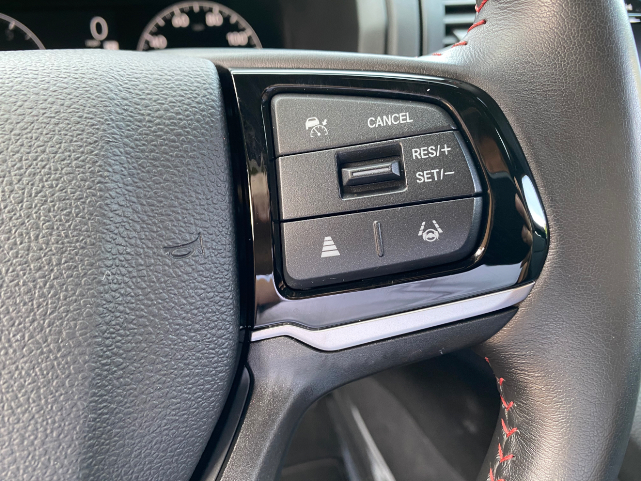 Honda Odyssey Sport-L Auto 2025