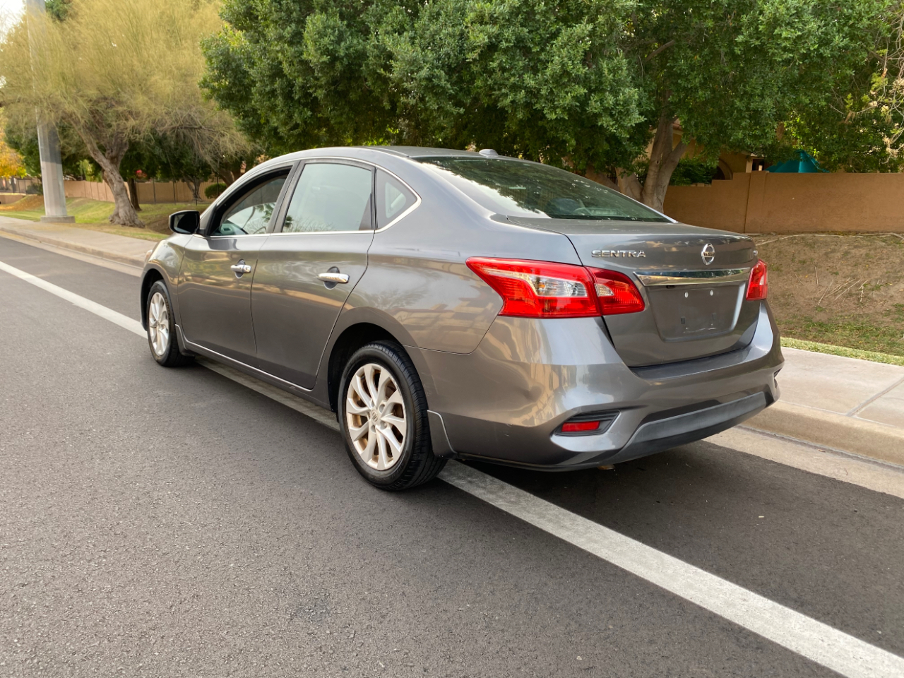 Nissan Sentra SV CVT 2018
