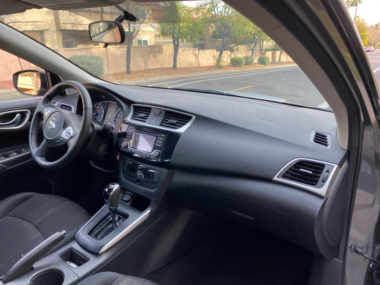 Nissan Sentra SV CVT 2018