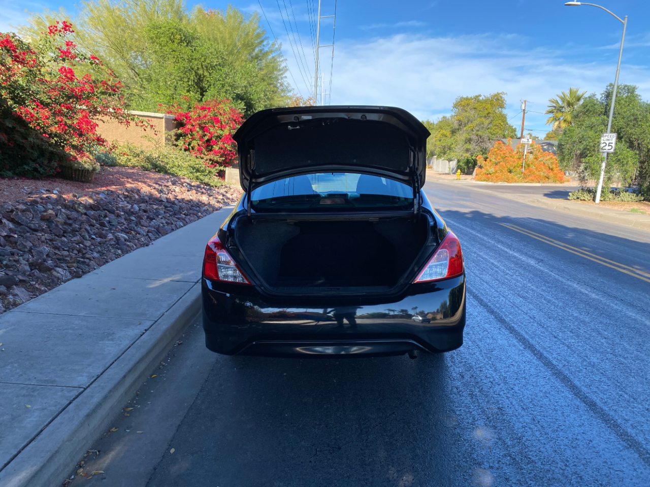 Nissan Versa Sedan S Manual 2019