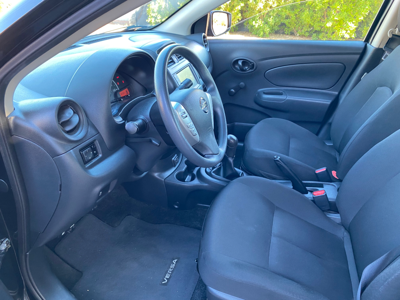 Nissan Versa Sedan S Manual 2019