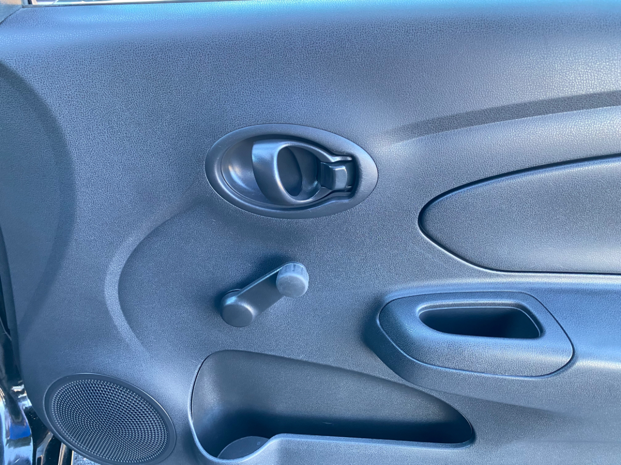 Nissan Versa Sedan S Manual 2019