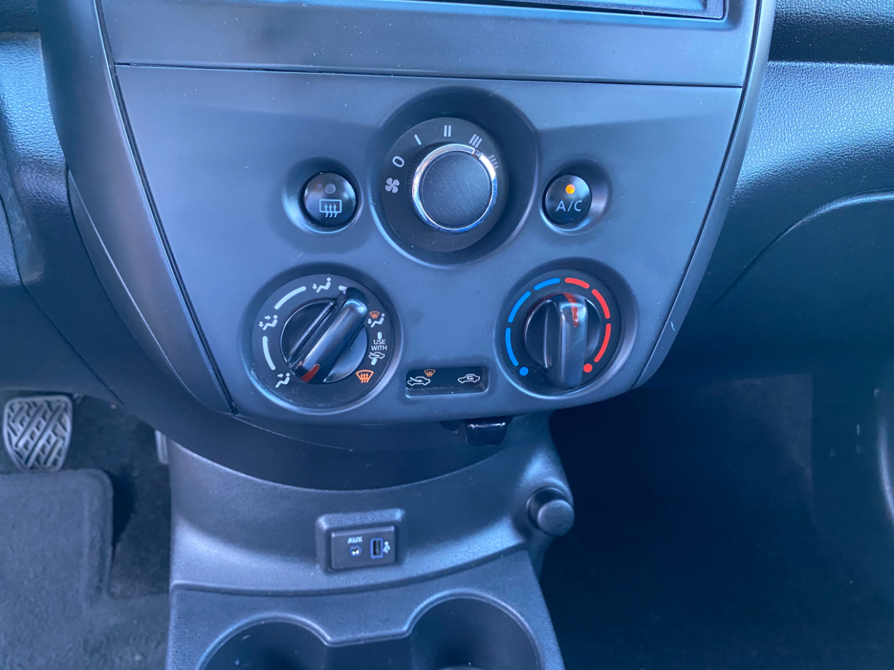 Nissan Versa Sedan S Manual 2019