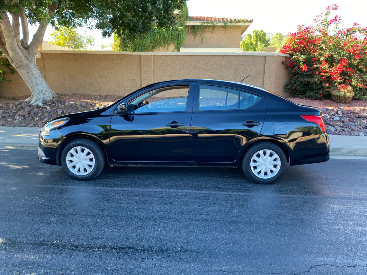 Nissan Versa Sedan S Manual 2019