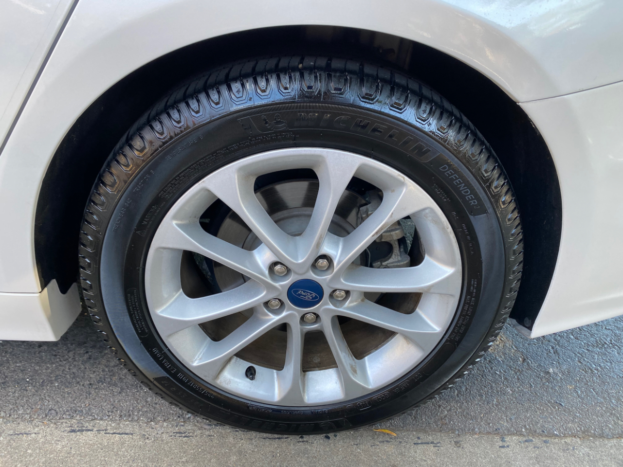 Ford Fusion SE FWD 2019