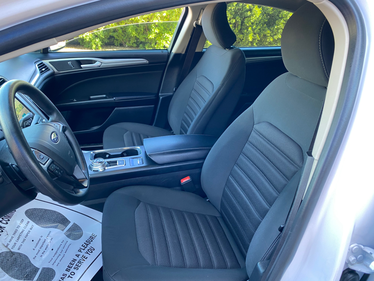 Ford Fusion SE FWD 2019