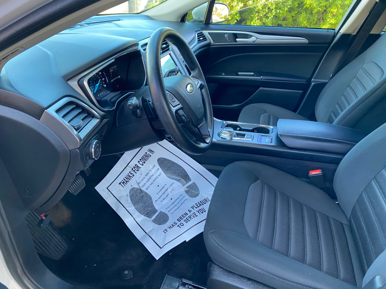 Ford Fusion SE FWD 2019