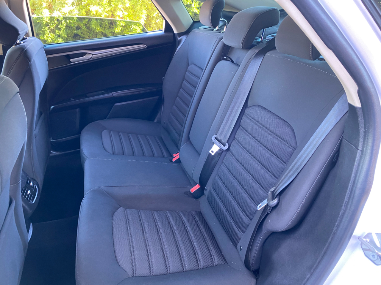 Ford Fusion SE FWD 2019