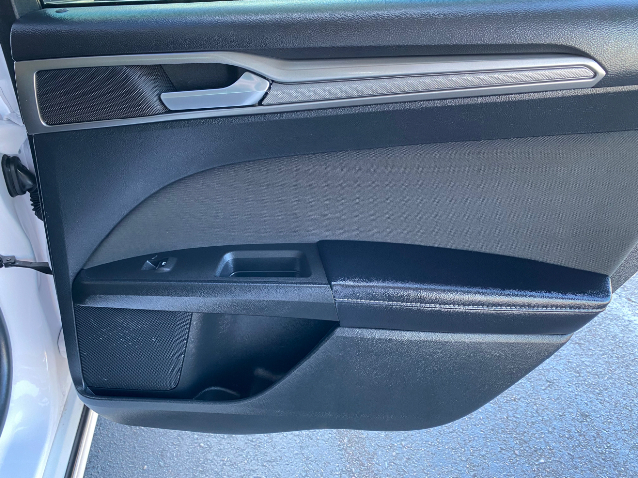 Ford Fusion SE FWD 2019