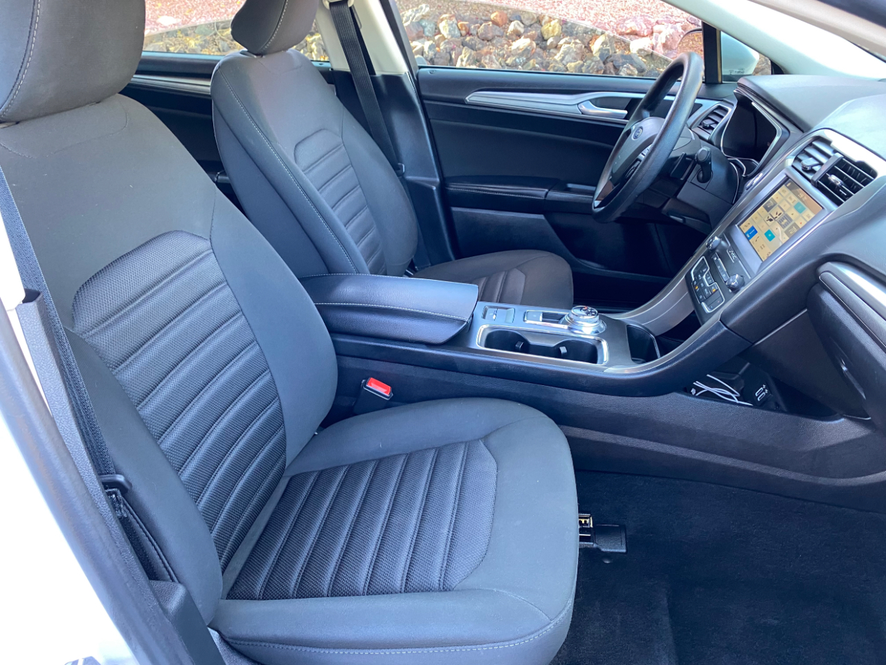 Ford Fusion SE FWD 2019