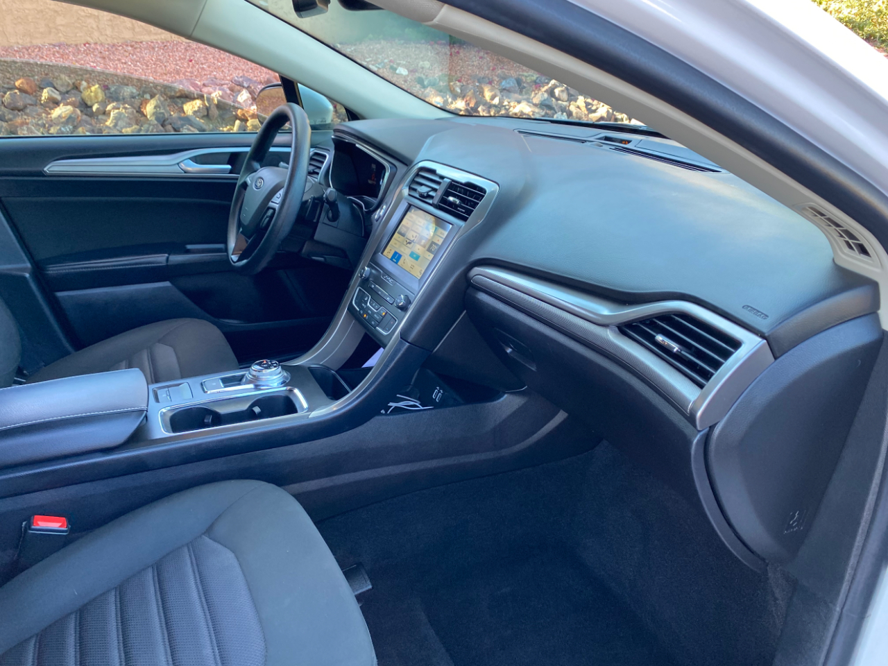 Ford Fusion SE FWD 2019