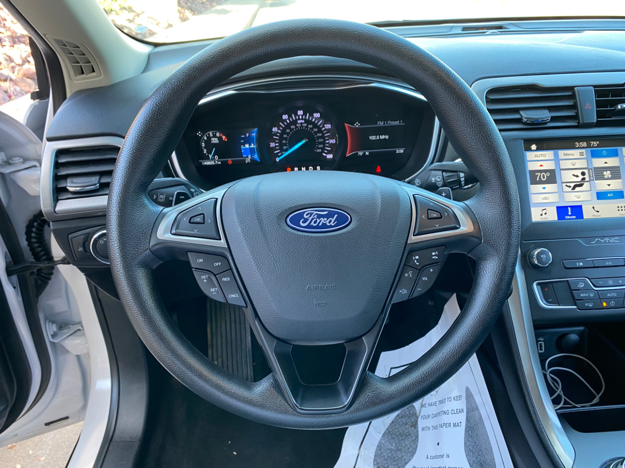 Ford Fusion SE FWD 2019