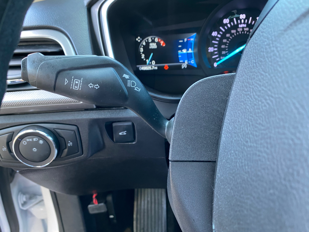 Ford Fusion SE FWD 2019