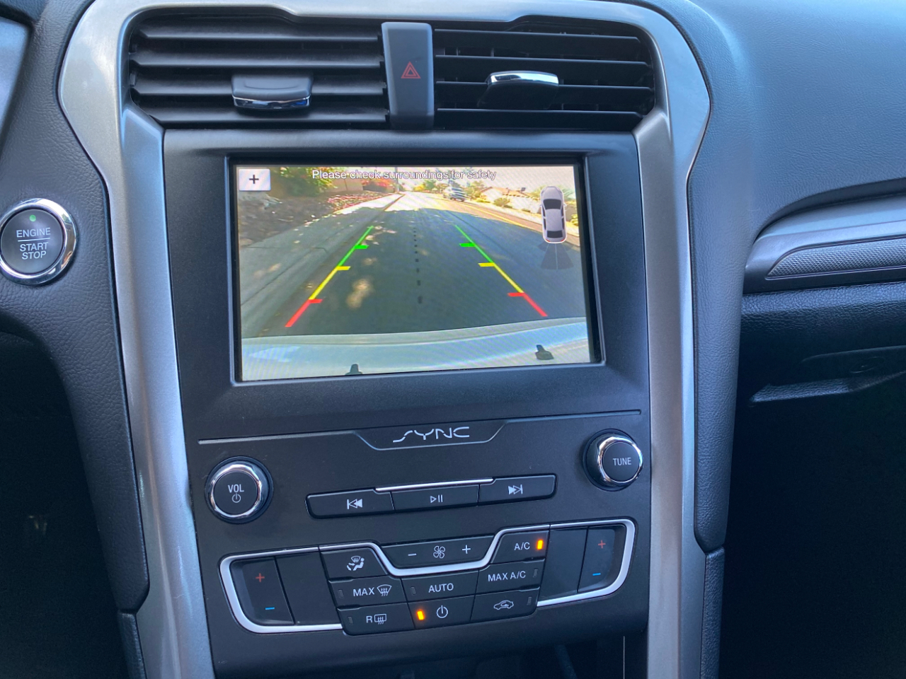 Ford Fusion SE FWD 2019